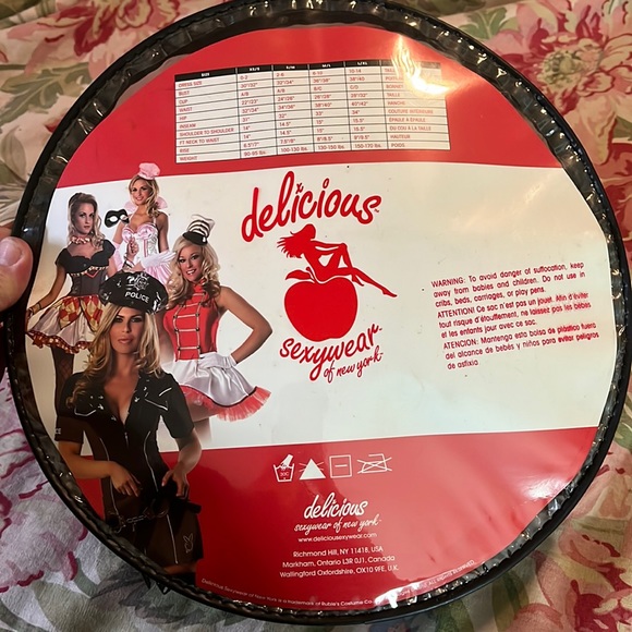 Vtg Sexy Vamprie Size Small/Medium VELVET VAMP by Delicious Corset Skirt Hat - Picture 12 of 16